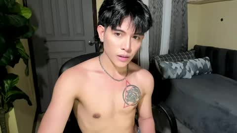 bentlyfuck online show from May 22, 10:31 am
