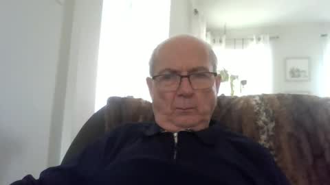 bernard1102 online show from May 31, 3:33 pm