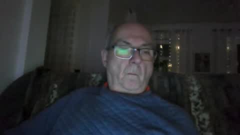 bernard1102 online show from November 27, 1:20 am