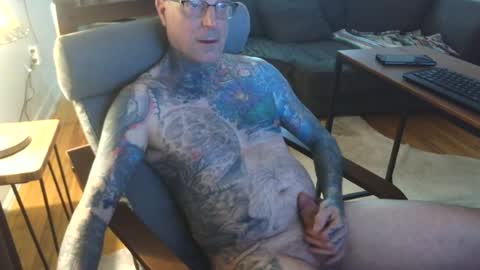 bernhard666 online show from June 24, 2:09 pm