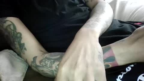 ToxicPipe757 online show from February 19, 5:27 pm