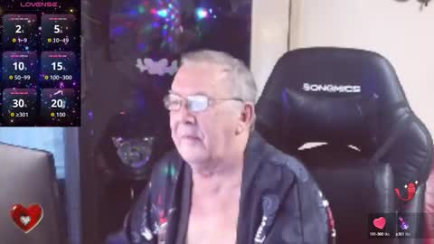 jean online show from October 4, 6:46 pm