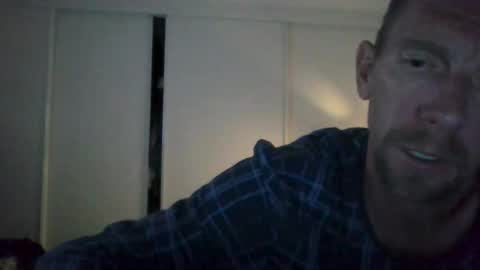 bestbigcock4u11 online show from November 15, 6:43 pm