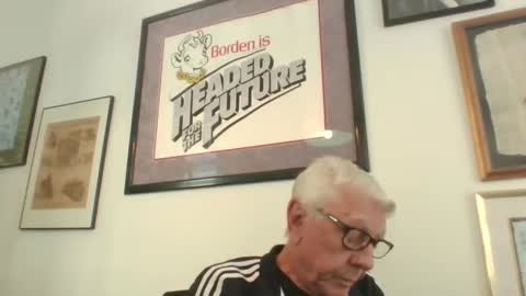 bestshot1951 online show from November 19, 4:18 pm