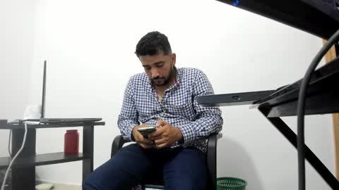 Tommy online show from January 15, 1:53 am