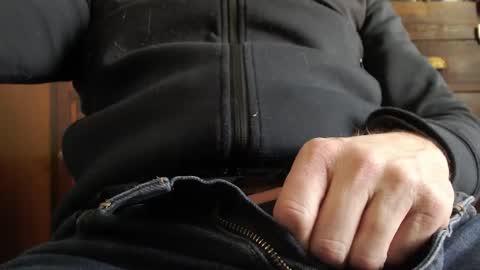 Stephen online show from February 14, 5:25 pm