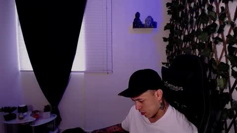 Jasson online show from February 6, 8:06 pm