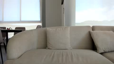  temporarily free  online show from February 17, 6:51 pm