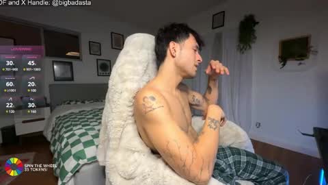 Asta online show from December 6, 4:36 am