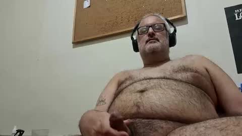 BigBearXXX online show from April 12, 8:27 am