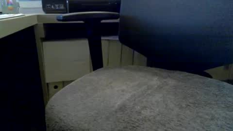 Snapshot of bigbone2azz chatting on December 9, 7:39 am Bigbone2azz online show from December 9, 7:39 am