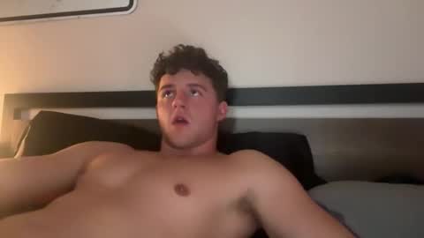 bigbootyburger1 online show from April 12, 3:31 am