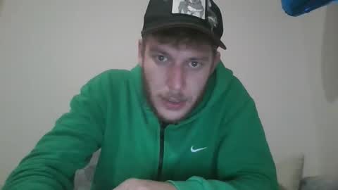 Snapshot of bigcaramel18 chatting on October 19, 9:56 am bigcaramel18 online show from October 19, 9:56 am