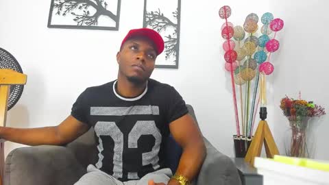 sexy muscle online show from March 11, 2:32 am