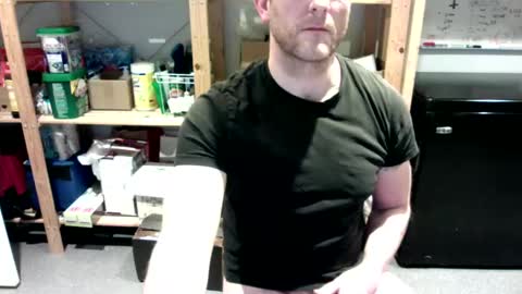 bigcockcirc online show from February 18, 6:04 am