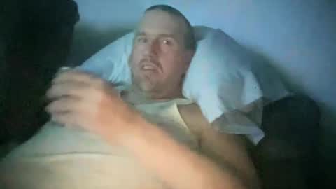 bigcocksuckingslut online show from December 17, 2:23 am