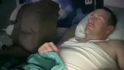 bigcocksuckingslut online show from March 2, 1:47 am