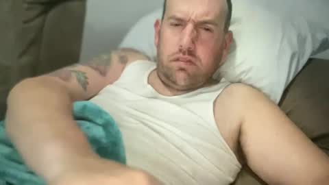 bigcocksuckingslut online show from December 20, 1:58 am