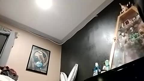 Cloudy909 online show from February 20, 6:35 pm