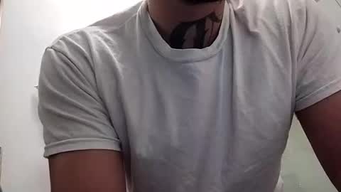 Cloudy909 online show from February 16, 2:43 am