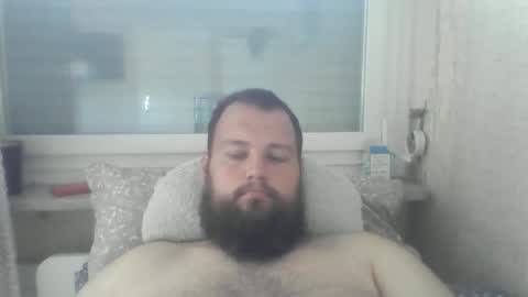 Snapshot of bigdamo95 chatting on October 18, 10:42 am bigdamo95 online show from October 18, 10:42 am