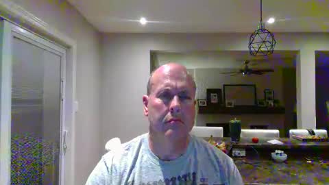 Snapshot of bigdave10005 chatting on October 4, 3:33 am bigdave10005 online show from October 4, 3:33 am