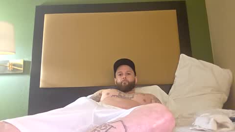 bigdickitalian137 online show from September 29, 8:37 pm