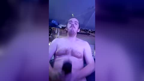 bigdickred65832237 online show from July 24, 1:58 am