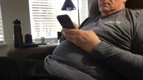 Snapshot of bigdog62_1 chatting on February 20, 12:52 am Bigdog62 online show from February 20, 12:52 am