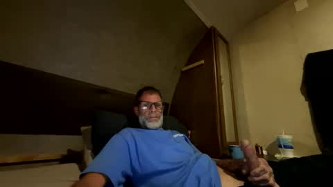 biggcock27 online show from October 31, 12:12 am