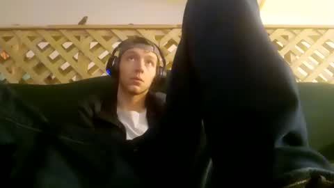 Snapshot of biggestboiiii chatting on January 30, 12:18 am biggestboiiii online show from January 30, 12:18 am