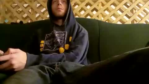 biggestboiiii online show from March 2, 7:15 am