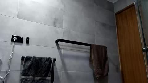 biggllh online show from November 4, 10:05 am