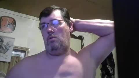 Snapshot of bigjohn41000 chatting on October 22, 9:13 am bigjohn41000 online show from October 22, 9:13 am