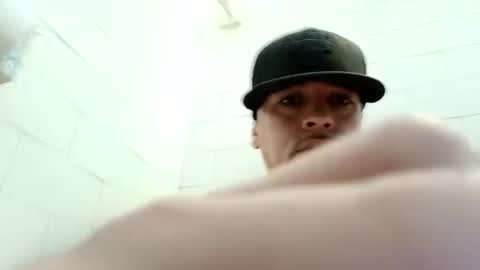 Snapshot of biglatinochorizo chatting on February 17, 3:31 pm biglatinochorizo online show from February 17, 3:31 pm