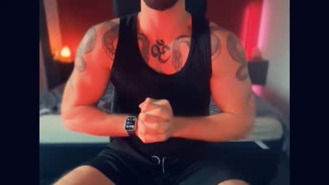 Gogo online show from October 25, 12:40 pm