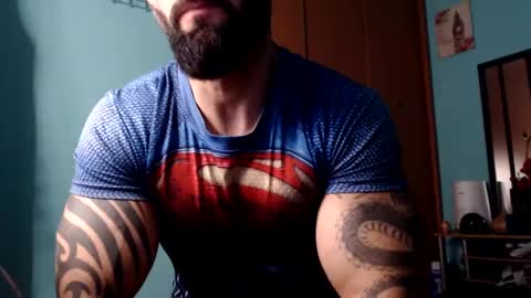 Snapshot of bigstallone chatting on December 17, 12:12 am BigStallion online show from December 17, 12:12 am