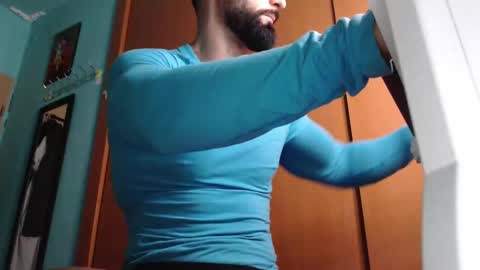 Snapshot of bigstallone chatting on October 20, 11:19 pm BigStallion online show from October 20, 11:19 pm