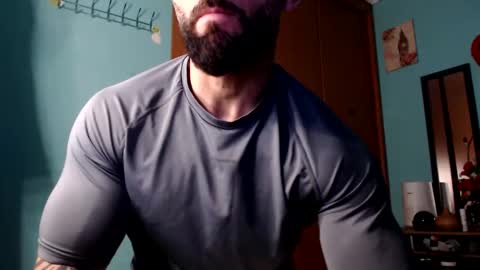 Snapshot of bigstallone chatting on February 2, 11:53 pm BigStallion online show from February 2, 11:53 pm