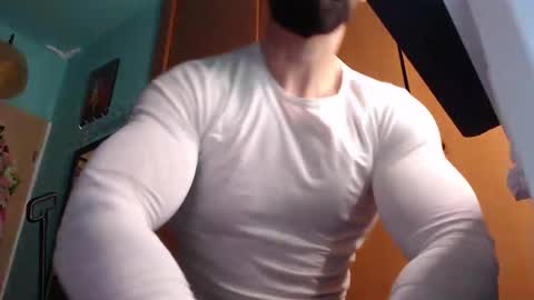 BigStallion online show from April 13, 11:38 pm