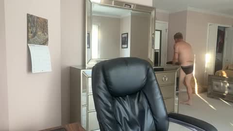 bigsteve24cm online show from November 16, 2:19 pm