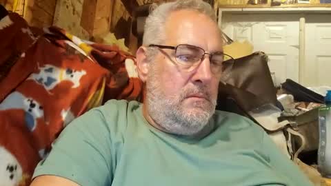 Biguy52 online show from October 5, 5:11 am