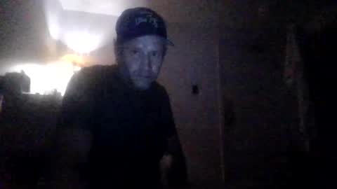 Snapshot of bigwoof79 chatting on November 2, 4:50 am Here4Fun online show from November 2, 4:50 am