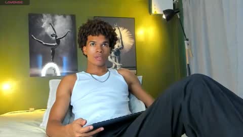 bigxxo online show from December 15, 8:58 pm