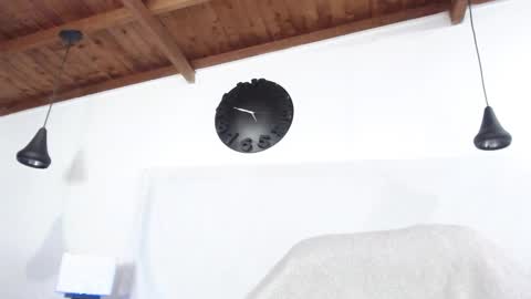 andres online show from February 7, 4:59 am