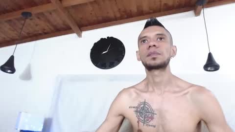 andres online show from January 25, 10:19 am