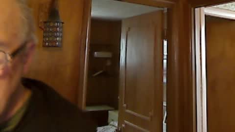 bill_25061 online show from November 28, 6:32 pm