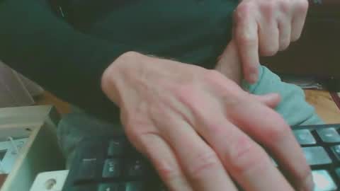 Snapshot of bingbangboom72 chatting on November 1, 3:10 am bingbangboom72 online show from November 1, 3:10 am