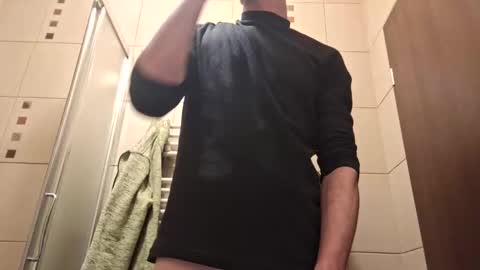 Snapshot of bisexdadd chatting on December 23, 4:06 pm bisexdadd online show from December 23, 4:06 pm