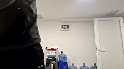 Snapshot of bisexdadd chatting on January 9, 4:30 am bisexdadd online show from January 9, 4:30 am